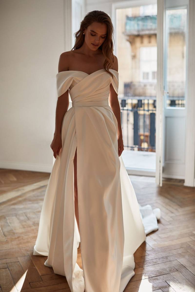 Notre zone d'activité pour ce service Où acheter une robe bustier de mariée princesse haute couture Milla Nova dans une boutique près de Saint-Tropez 83990 ?
