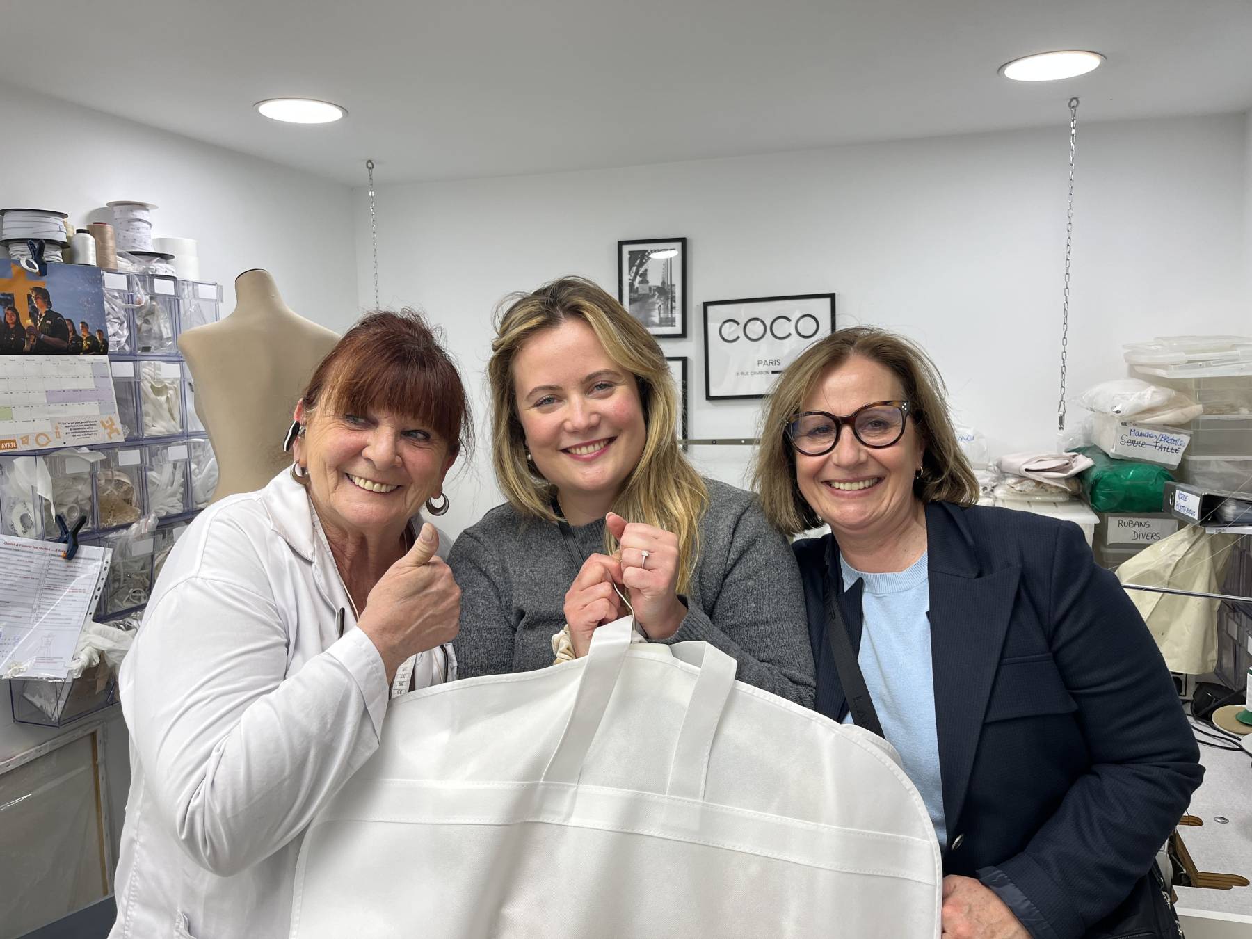 Robe de mariée Soniab en atelier à Marseille, Espace Friedland