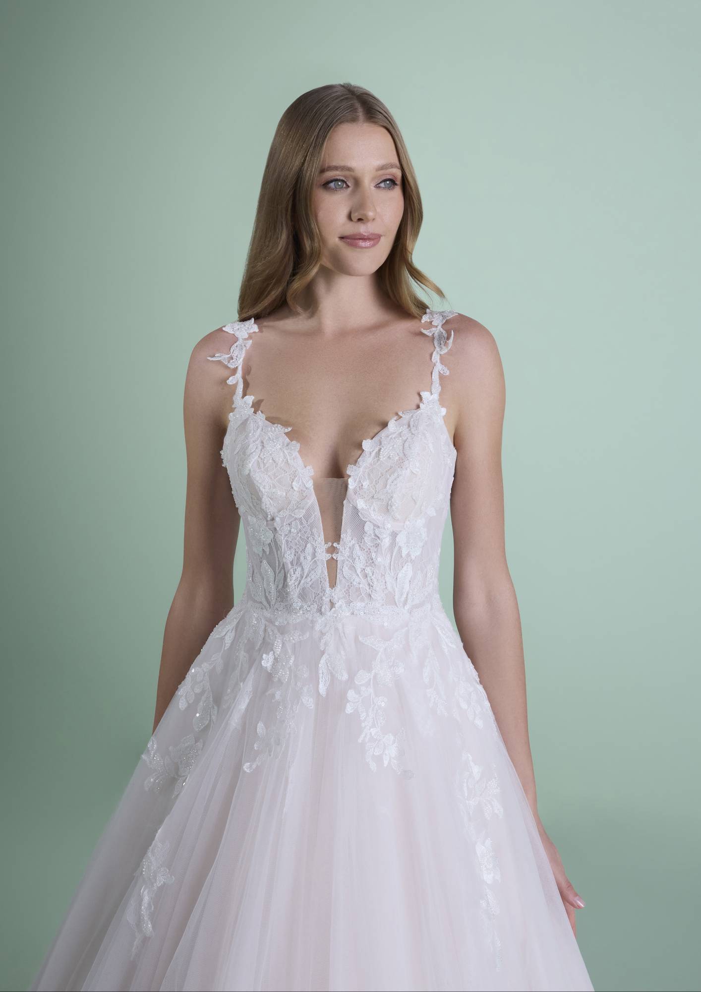 robe de mariée princesse chez Soniab Marseille près de la rue Breteuil