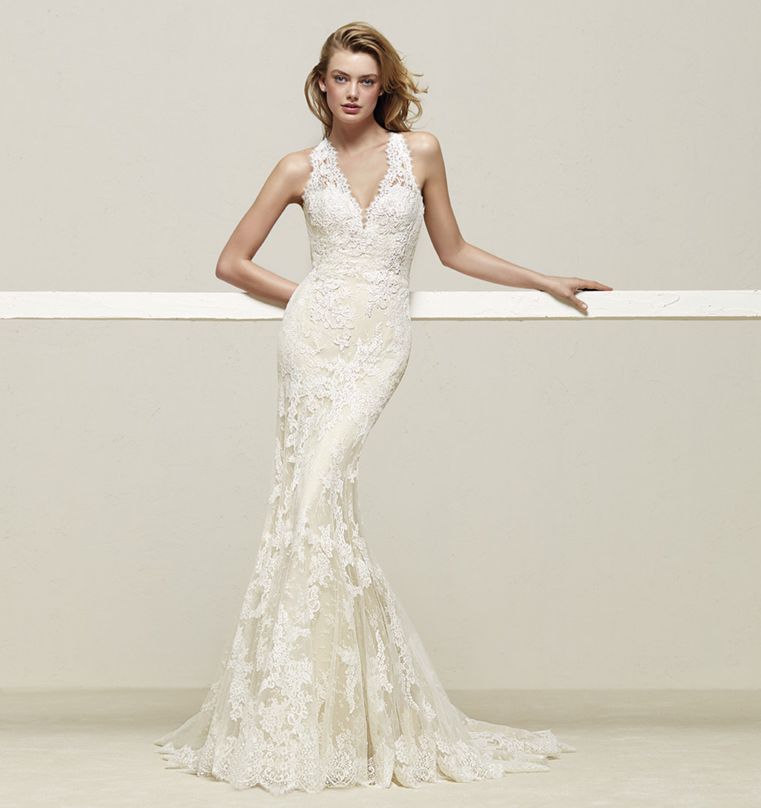 ROBE DE MARIEE PRONOVIAS proche Salon de Provence et Istres