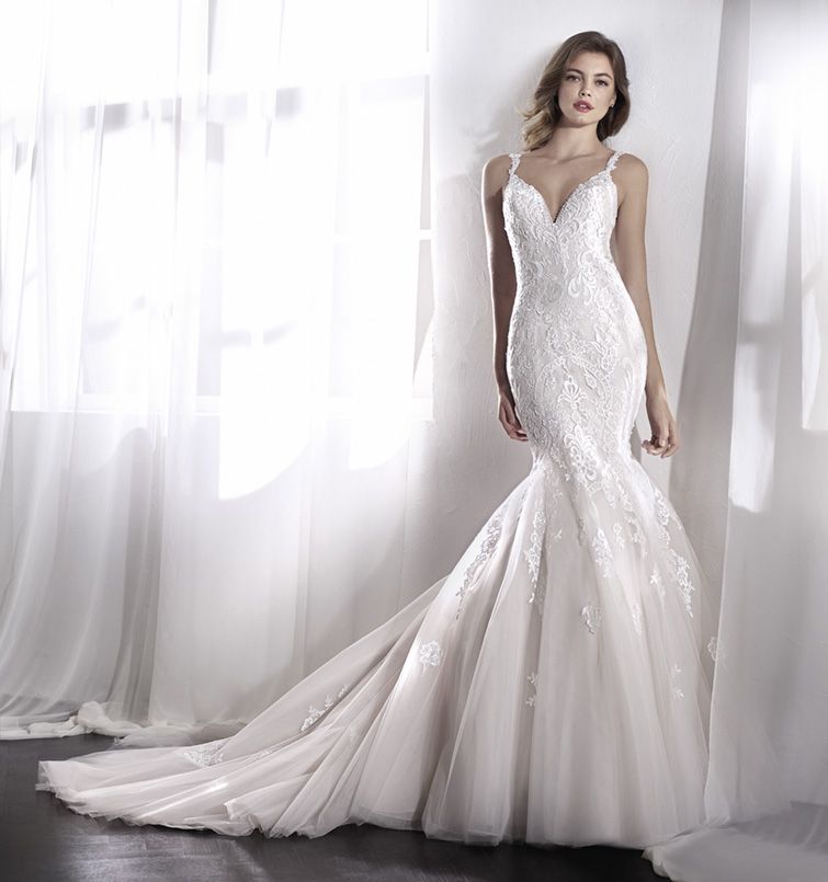 ROBE DE MARIEE sirène SAN PATRICK BOULEVARD DU PRADO 13008