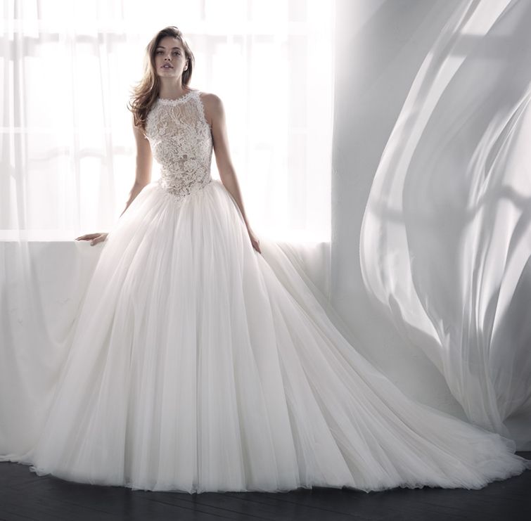 acheter sa ROBE DE MARIEE VINTAGE MARSEILLE CASTELLANE 13006