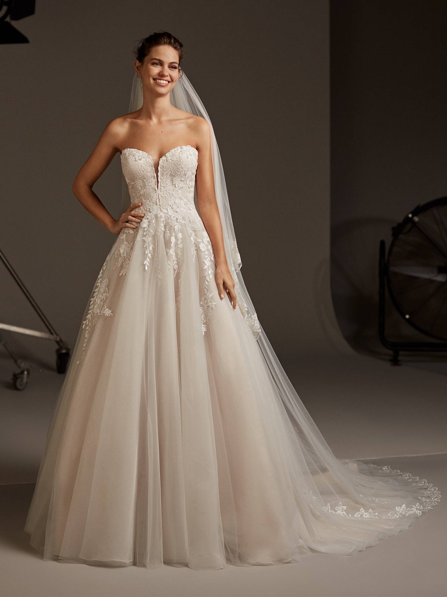 robe lyra pronovias marseille proche aix en provence