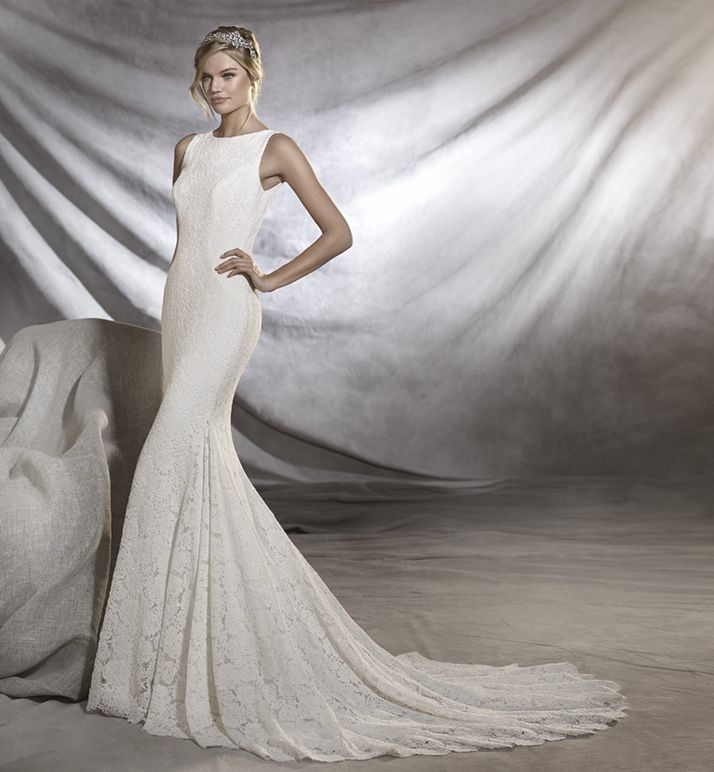 ROBE DE MARIEE PRONOVIAS ornani  proche aubagne  13400