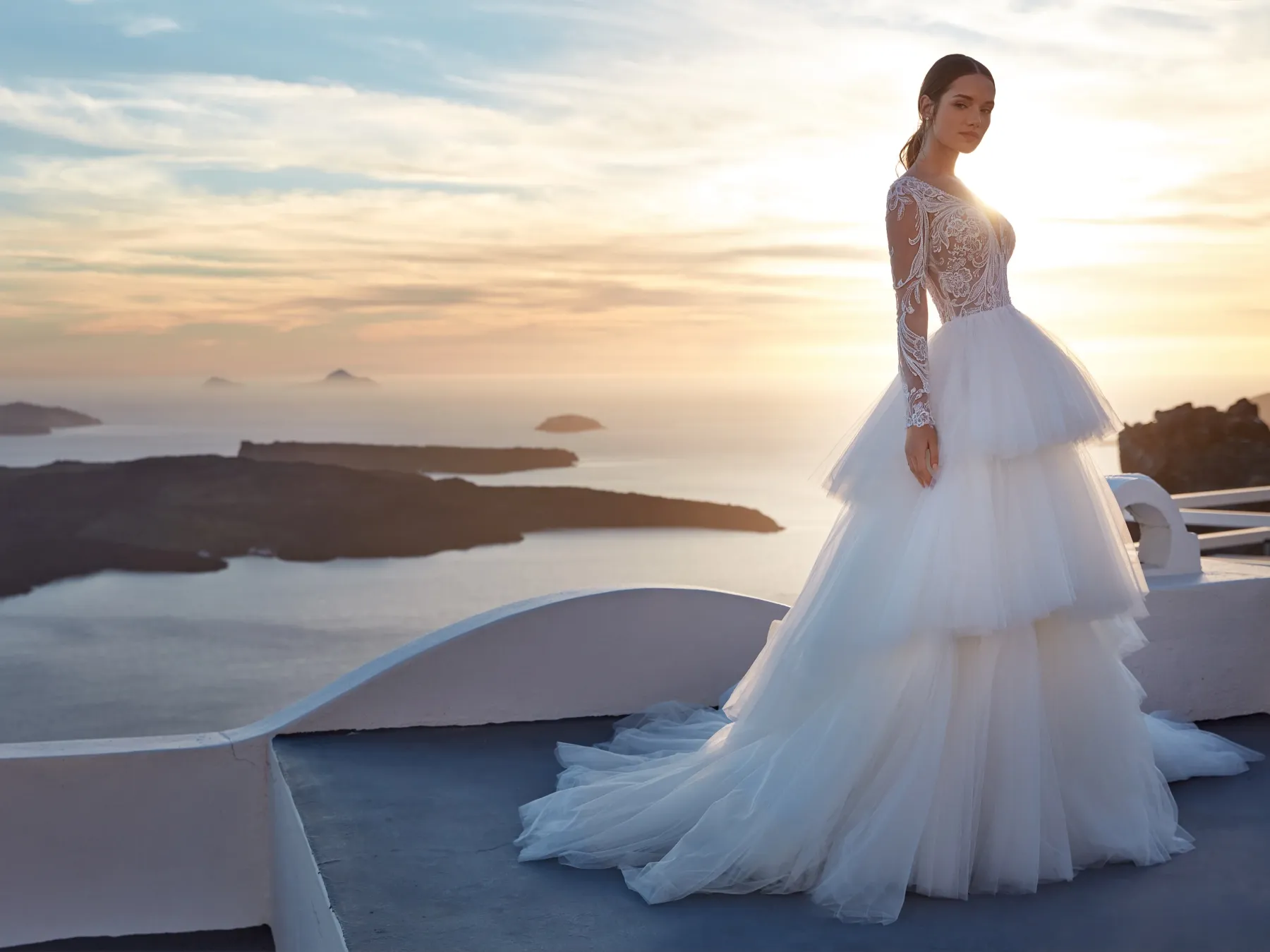  ROBE DE MARIÉE TRANSPARENTE DENTELLE ET TULLE À MARSEILLE 