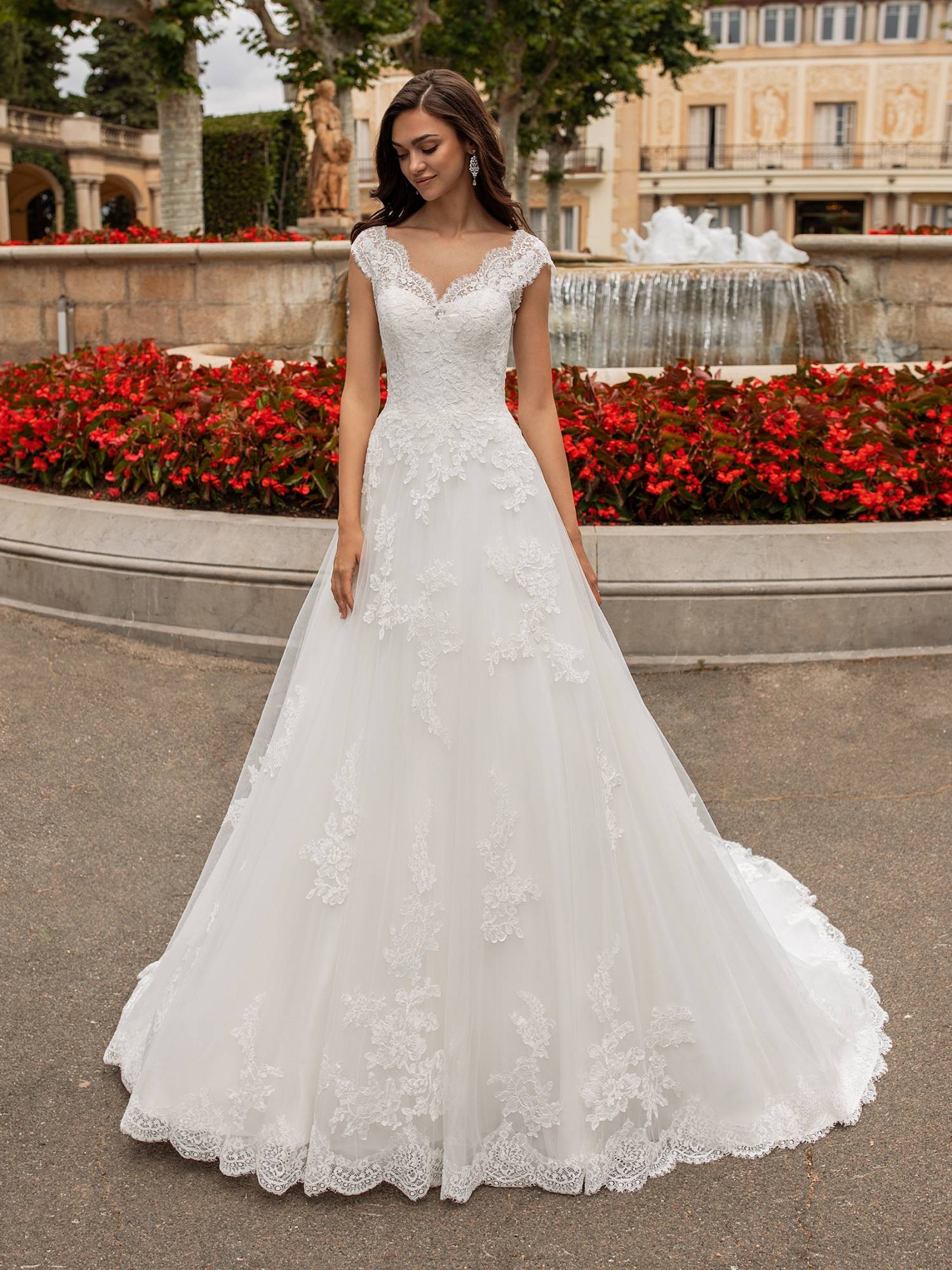 robe de mariée marseille princesse  romantique dentelle