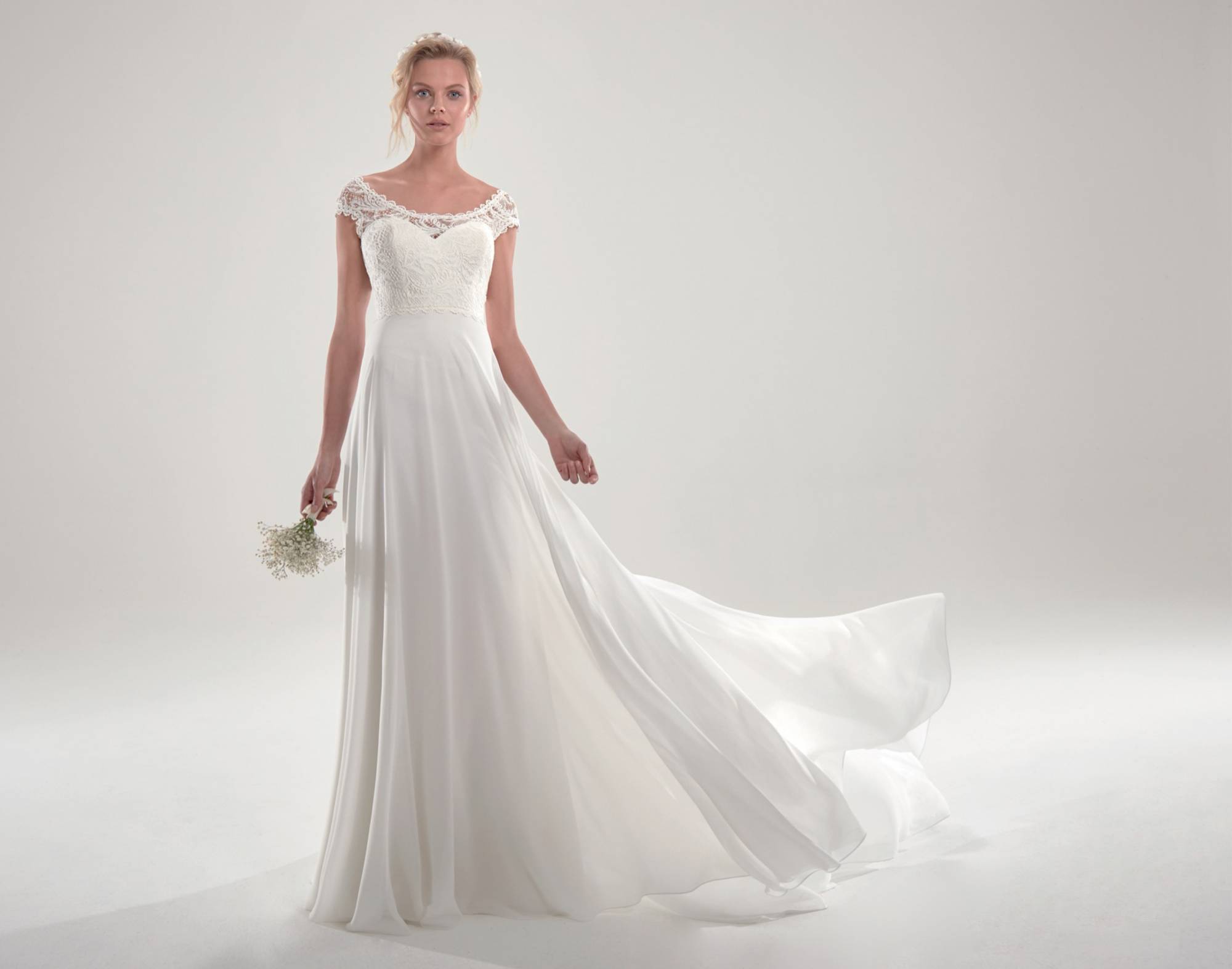 Vente de robe de mariée bohème Marseille près de Aix en Provence