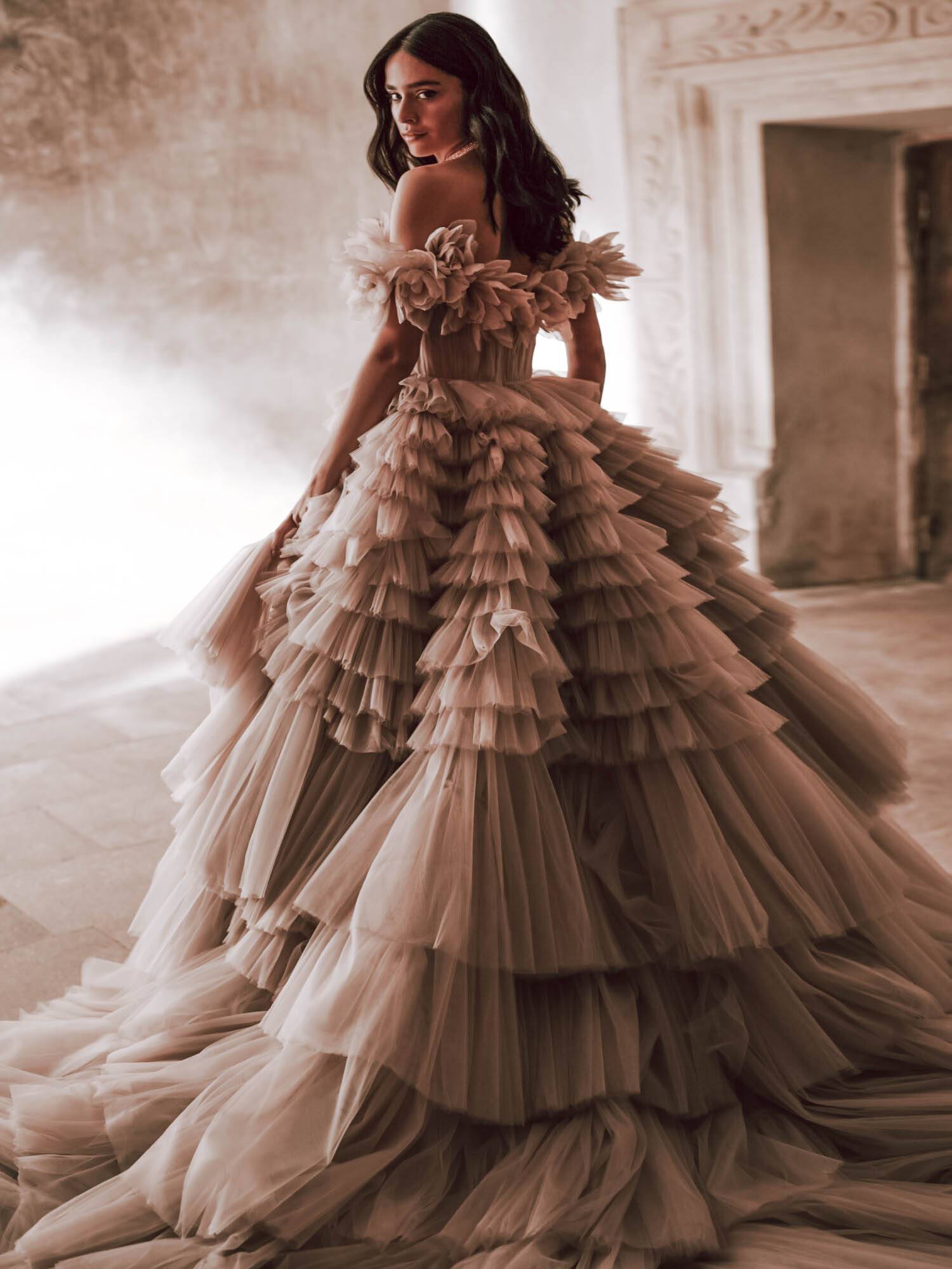 .ROBE PRINCESSE COLORIS NUDE LUCE SPOSA MODÈLE BILLIE CHEZ SONIAB MARSEILLE EN PROVENCE