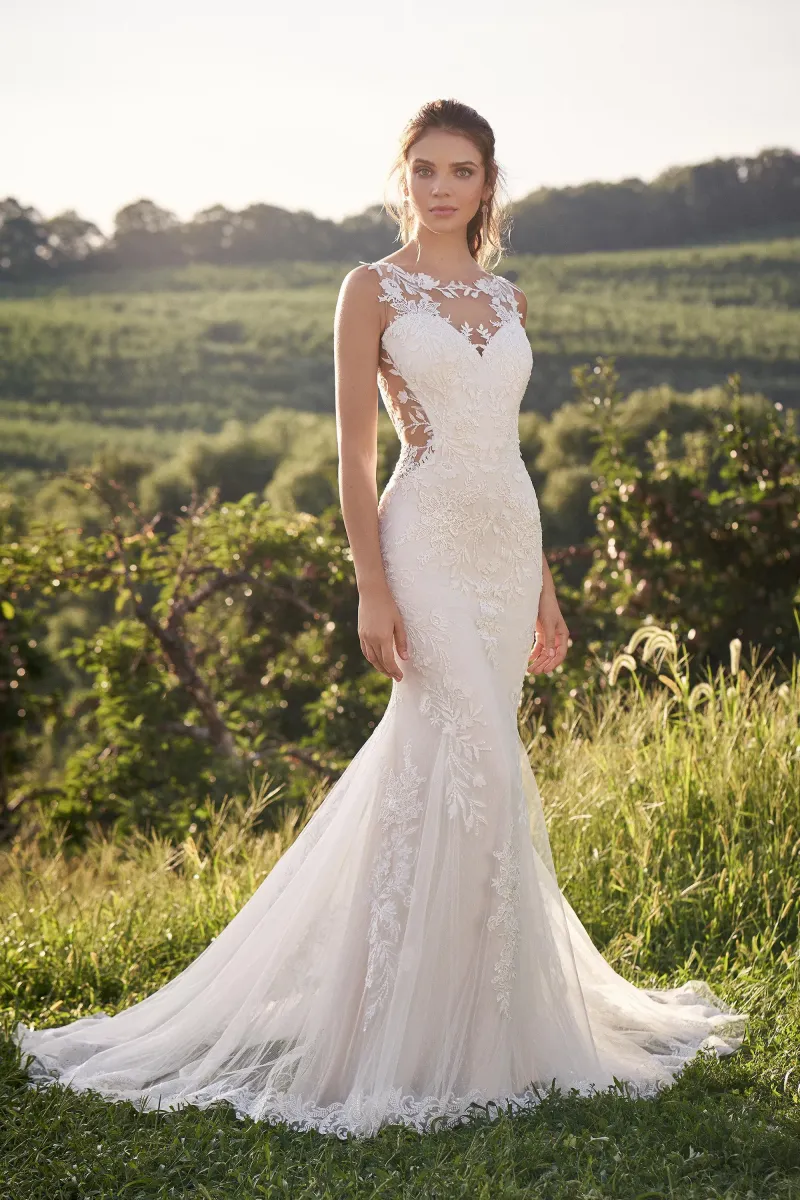 robe de mariée fit and flare illusion Lillian West Marseille 