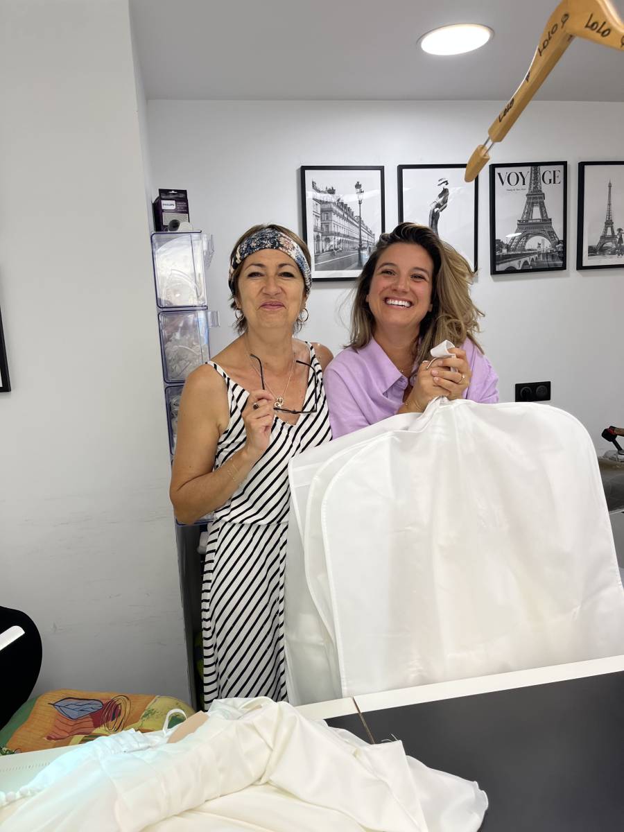 Merci infiniment à toutes nos clientes et mariées de Marseille et Aix-en-Provence pour publier tous ses avis. Google.