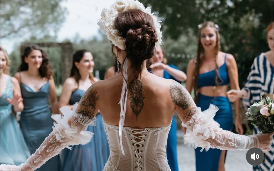 *** 8 PHOTOS DE MARIÉES SONIAB QUI ONT ACHETÉES UNE ROBE DE MARIÉE ET QUI NOUS ONT ENVOYÉS LEURS PHOTOS
