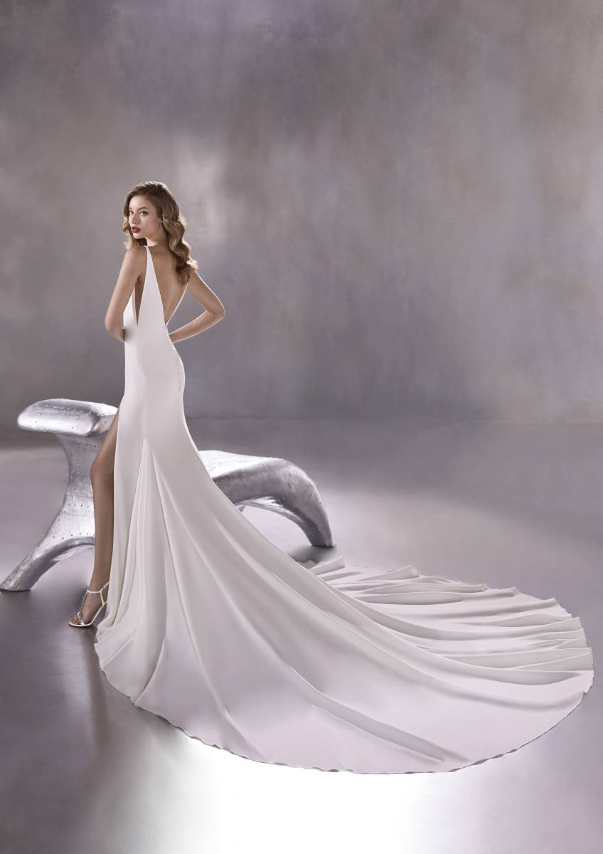 quel est le budget d'une robe atelier pronovias chez Soniab Marseille