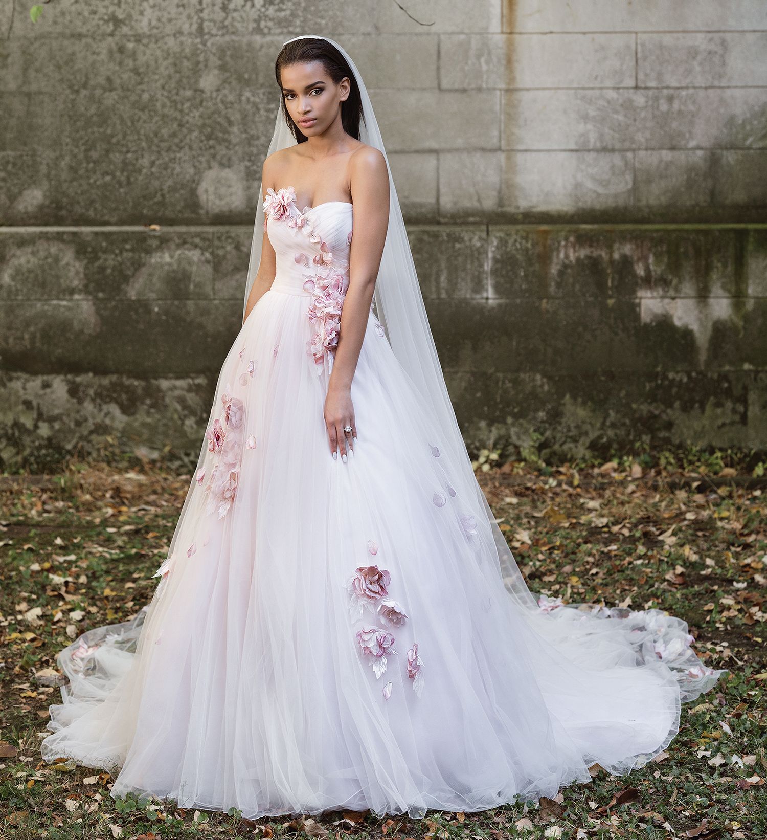 ROBE DENTELLE JUSTIN ALEXANDER 9865 PRINCESSE MARSEILLE