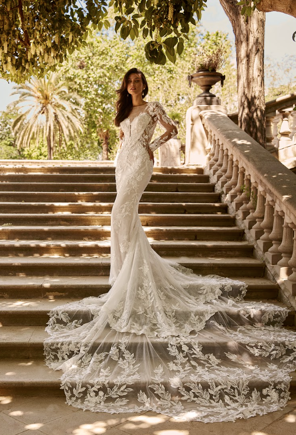 Robe de mariée sirène traine détachable  Aventia 2026 marseille