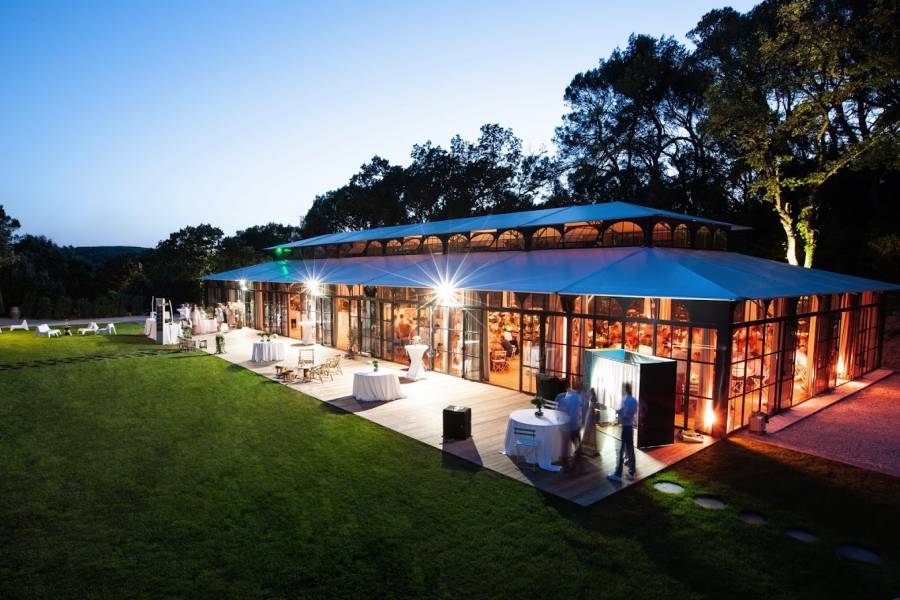 ORANGERAIE DU MAS DE SO LIEU DE RECEPTION DANS LE GARD CHAPITEAU