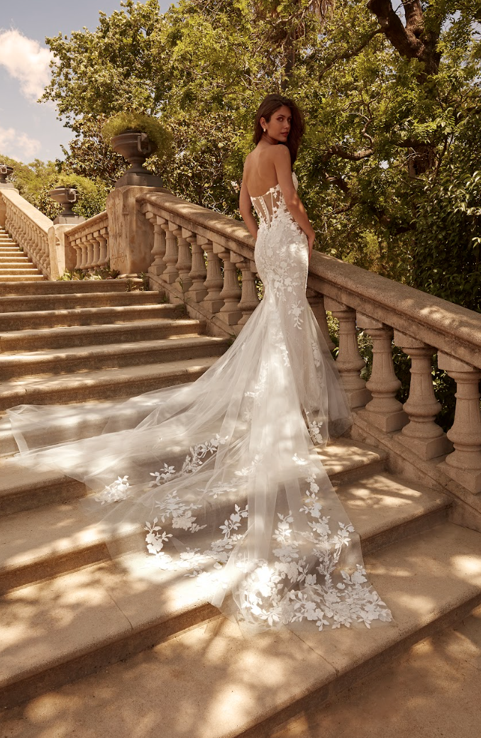 Robe de mariée sirène bustier coeur longue traîne  Alouise 2026 marseille