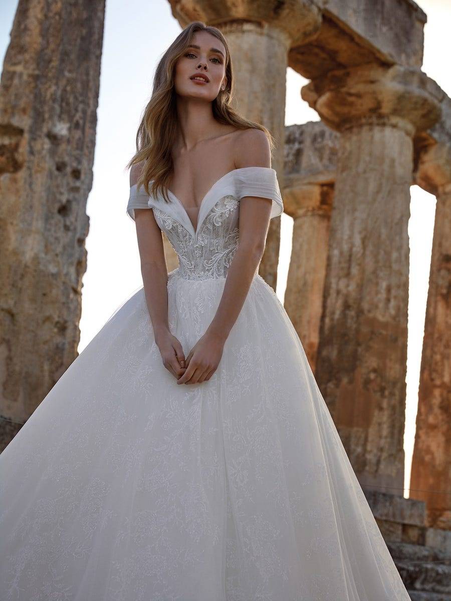 ROBE DE MARIEE TULLE BLANC MARSEILLE 13006 ET 13001