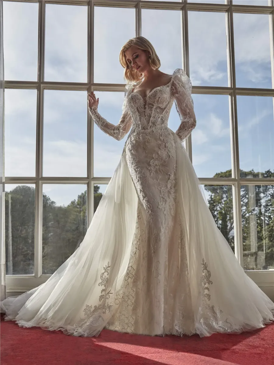 robe de mariée sirène manches longues dentelle chantilly biennia pronovias marseille