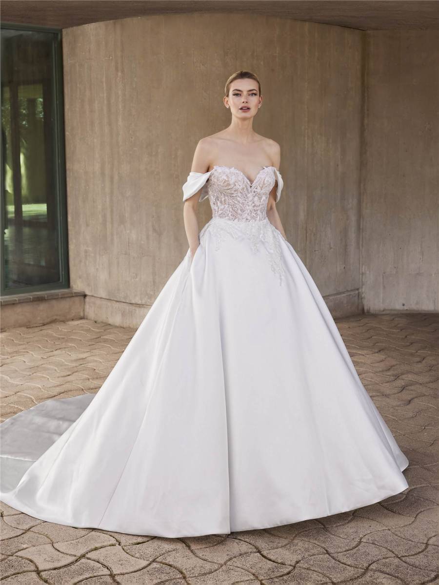 robe de mariée princesse sans manches bustier coeur mikado chills pronovias