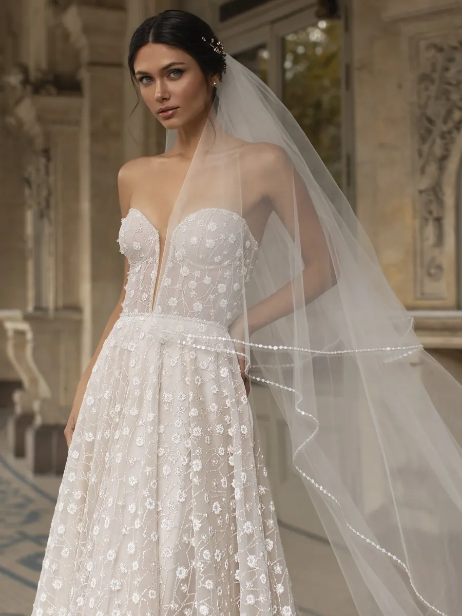 robe de mariée ligne A bustier coeur paillettes hopkins pronovias marseille