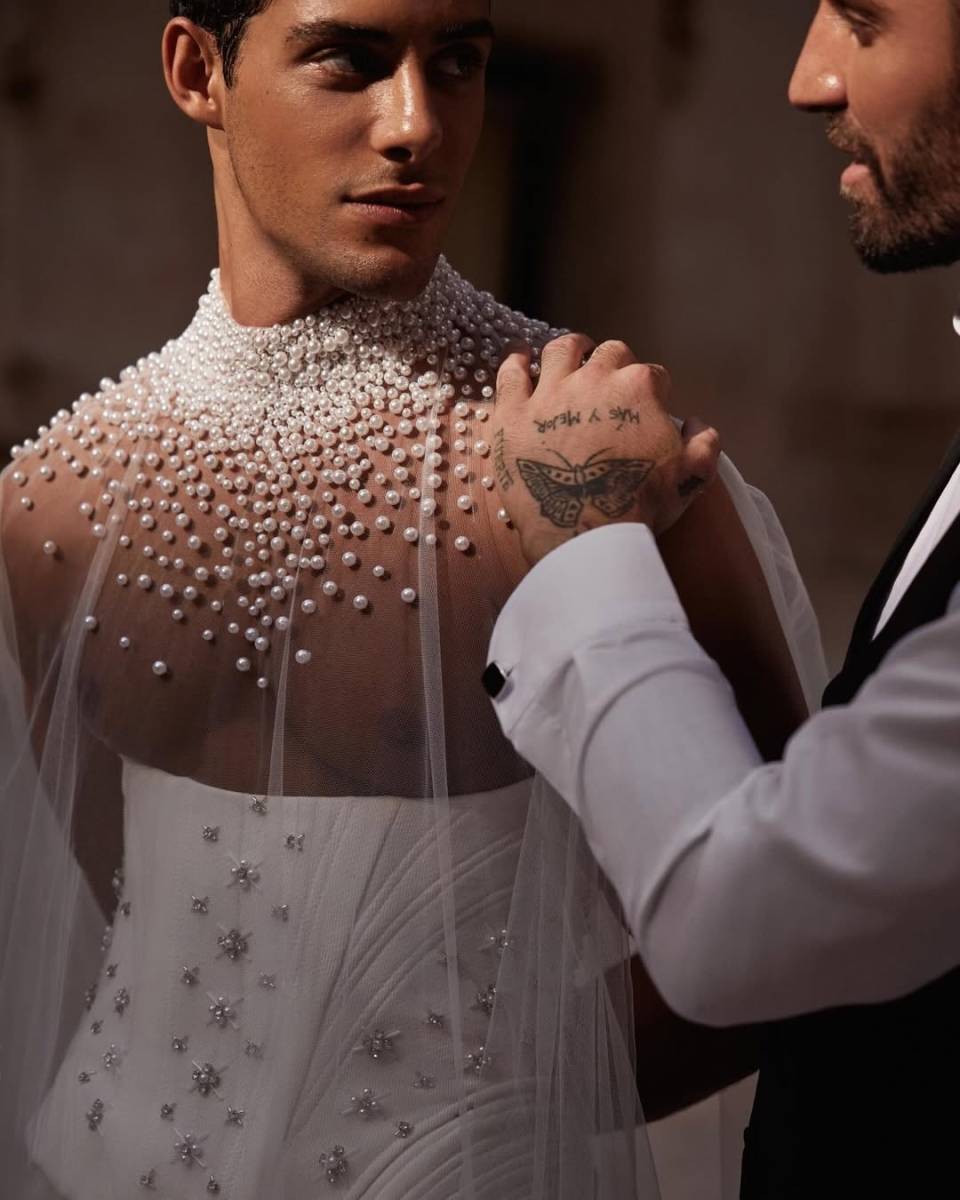 ROBE DE MARIÉE SIRÈNE À AVIGNON — UNE SILHOUETTE QUI TIENT SA PLACE