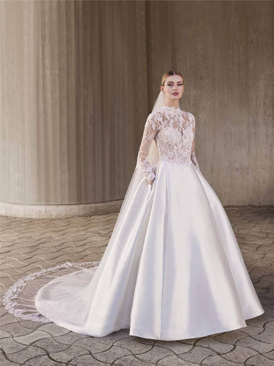robe de mariée princesse manches longues dentelle mikado maplis pronovias marseille