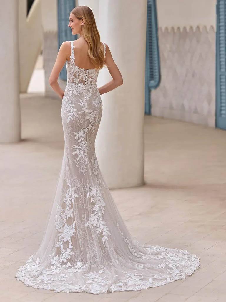 Robe de mariée sirène à décolleté carré dentelle zeala pronovias marseille