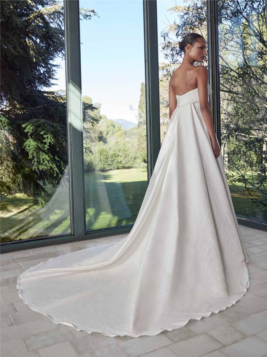 robe de mariée trapèze bustier mikado skies pronovias marseille