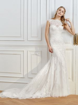 Sonia B. -  Magasin de robe de mariage sur mesure Lillian West